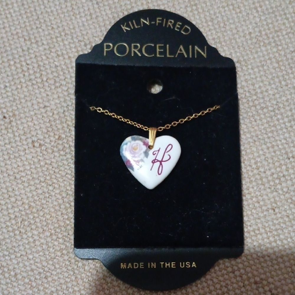 NWT Kiln Fired Porcelain Heart Pendant on Gold Tone Chain With Letter "H"